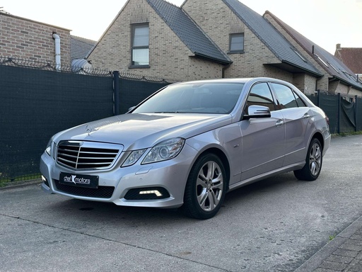 Mercedes Benz E250 Benzine|Automaat|82dkm|sfeer Verlichting